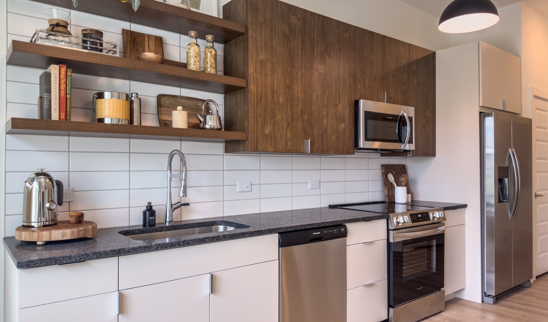 Modern Comforts Rooted in Southern Tradition Modern Comforts Rooted in Southern Tradition